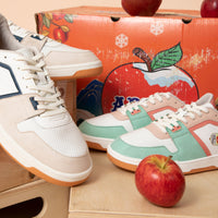 Apple Leather Kicks